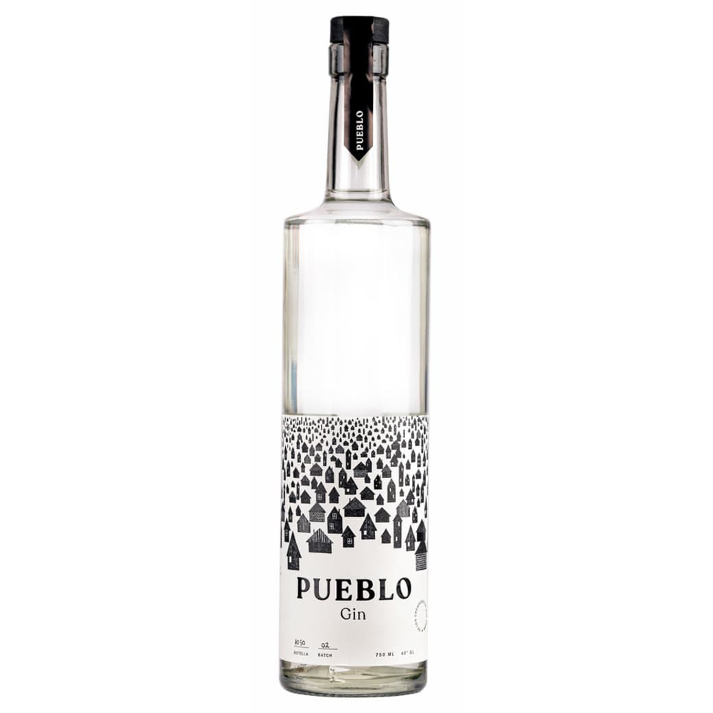 Gin Pueblo 750cc_1